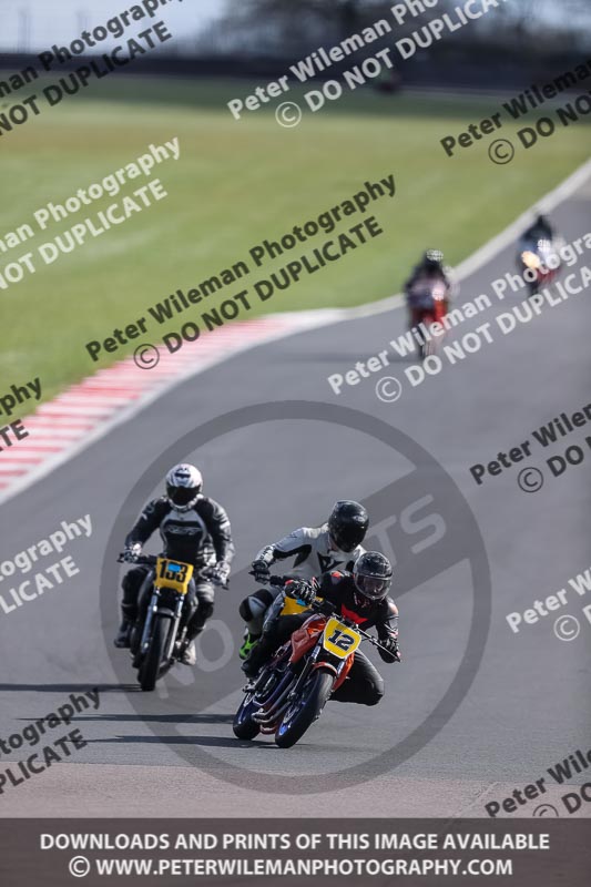donington no limits trackday;donington park photographs;donington trackday photographs;no limits trackdays;peter wileman photography;trackday digital images;trackday photos